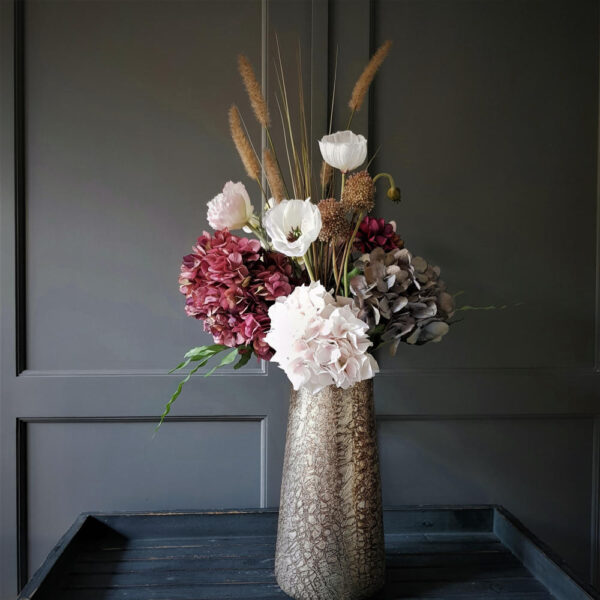 prachtig boeket van kunstbloemen, bllijvende bloemen om jarenlang van te genieten